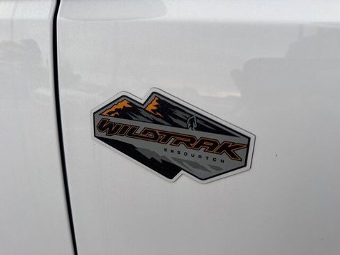 Used 2022 Ford Bronco Wildtrak image 11