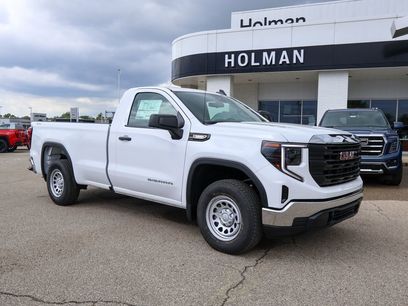 New 2026 GMC Sierra 1500 Pro w/ Pro Value Package