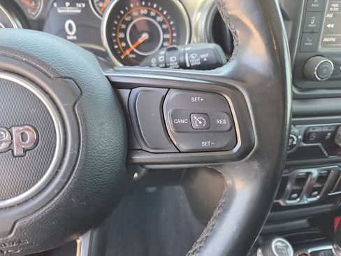Used 2021 Jeep Wrangler Sport AWD/4WD image 32