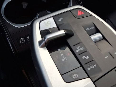 Used 2025 BMW X2 xDrive28i w/ Convenience Package image 19