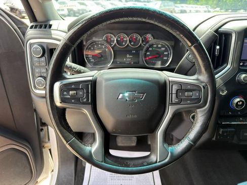 Used 2020 Chevrolet Silverado 1500 LT Trail Boss w/ Safety Package AWD/4WD image 28