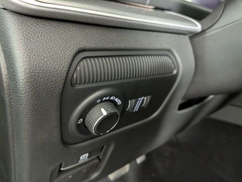 New 2026 Jeep Grand Wagoneer L Limited AWD/4WD image 18