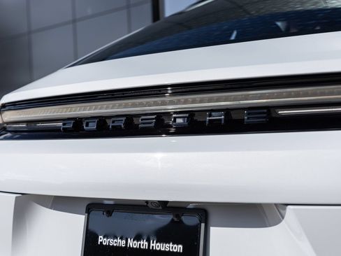 Certified 2026 Porsche Panamera RWD image 16