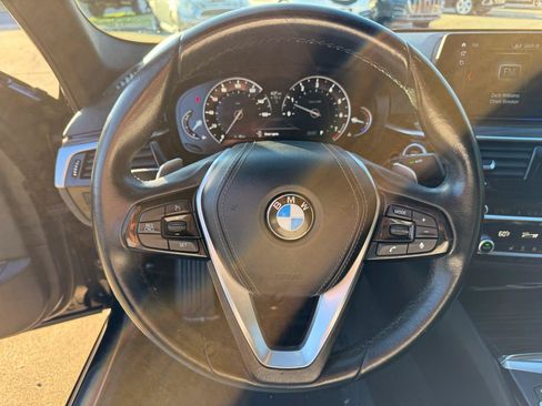 Used 2018 BMW 540i RWD image 16