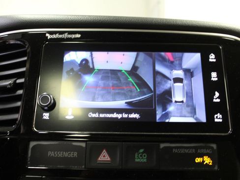 Used 2018 Mitsubishi Outlander GT AWD/4WD image 16