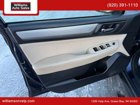 Used 2018 Subaru Outback 2.5i Premium image 10