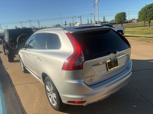 Used 2017 Volvo XC60 T5 Inscription image 24