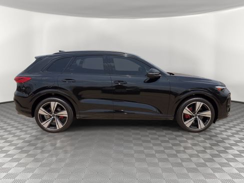 New 2026 Audi SQ5 Premium Plus AWD/4WD image 8
