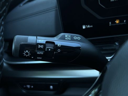 New 2026 Kia Carnival SX w/ SX Dark Edition Package FWD image 29