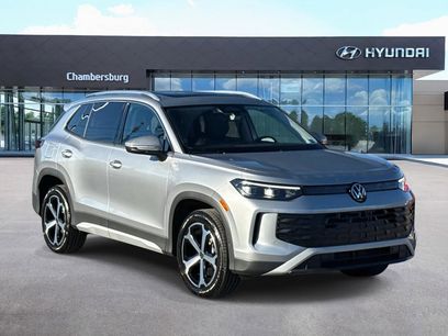 Used 2025 Volkswagen Tiguan SE