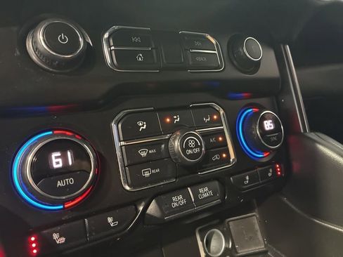 Used 2021 Chevrolet Suburban Z71 w/ Z71 Off-Road Package image 33