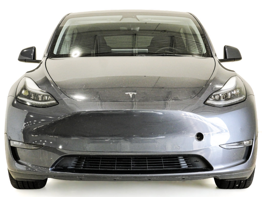 Used 2022 Tesla Model Y Performance AWD/4WD image 2