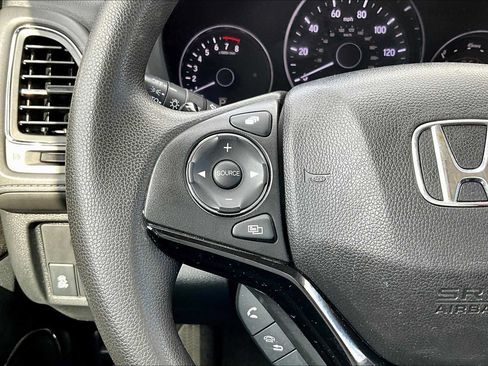 Used 2017 Honda HR-V EX image 23