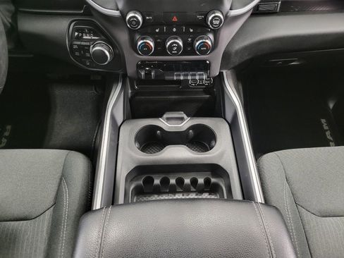 Used 2021 RAM 1500 Big Horn image 14
