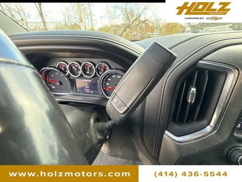 Certified 2021 Chevrolet Silverado 2500 LTZ w/ Z71 Off-Road Package image 16