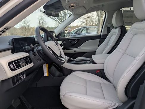 New 2026 Lincoln Aviator Reserve image 19
