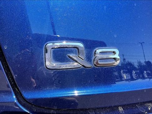 Used 2019 Audi Q8 Prestige AWD/4WD image 24