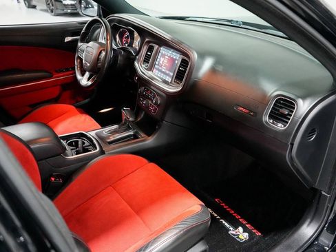 Used 2022 Dodge Charger Scat Pack w/ Plus Group image 20