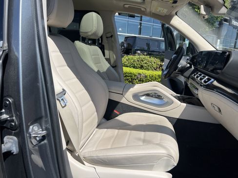 Certified 2020 Mercedes-Benz GLS 580 4MATIC image 34