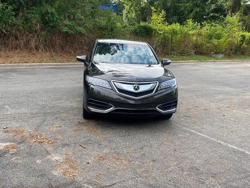 Used 2017 Acura RDX FWD image 2