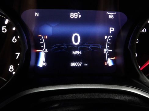 Used 2020 Jeep Compass Latitude FWD image 20