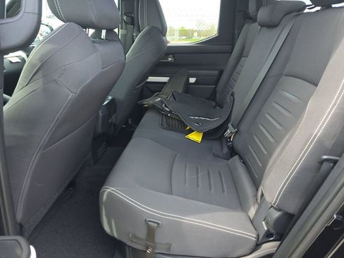 Used 2024 Toyota Tacoma TRD Sport AWD/4WD image 6