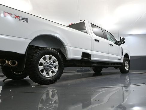 Used 2024 Ford F350 XLT w/ FX4 Off-Road Package image 49