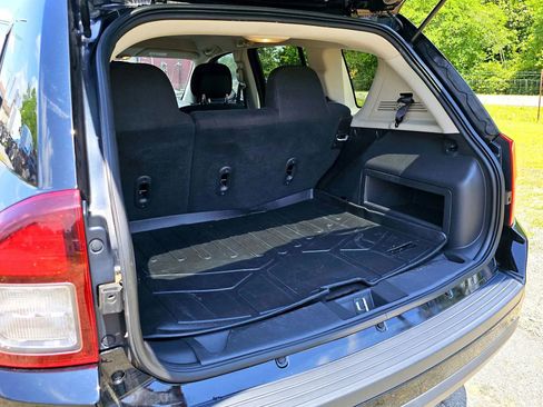 Used 2017 Jeep Compass Sport w/ Power Value Group image 20