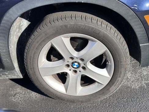 Used 2010 BMW X5 xDrive30i image 3