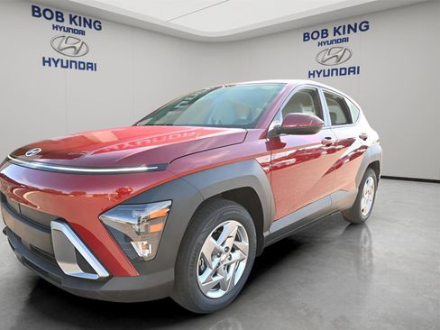 New 2026 Hyundai Kona SE FWD image 2