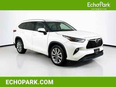 Used 2021 Toyota Highlander Limited