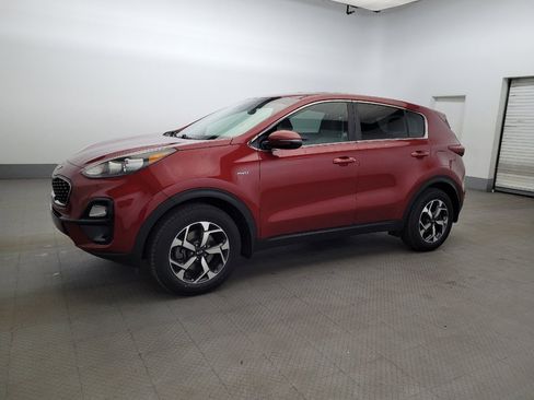 Used 2020 Kia Sportage LX w/ LX Popular Package AWD/4WD image 2