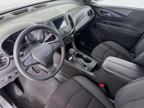 Used 2023 Chevrolet Equinox RS image 10