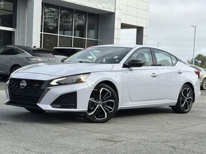 Used 2025 Nissan Altima 2.5 SR