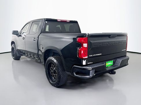 Used 2023 Chevrolet Silverado 1500 Custom RWD image 7