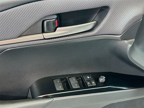 New 2026 Toyota Camry SE image 17