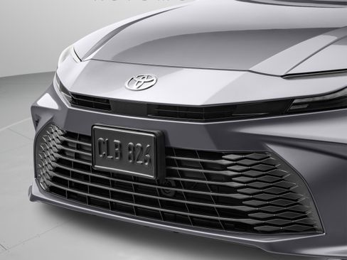 Certified 2025 Toyota Camry XLE FWD image 57