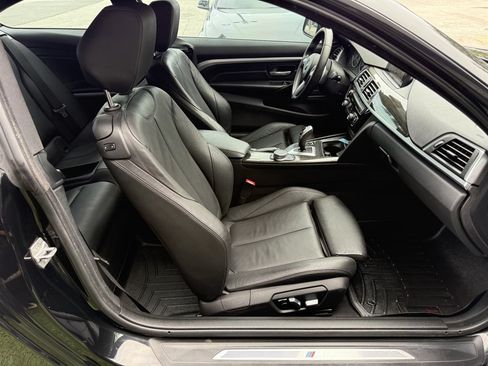 Used 2020 BMW 430i Coupe w/ M Sport Package RWD image 14