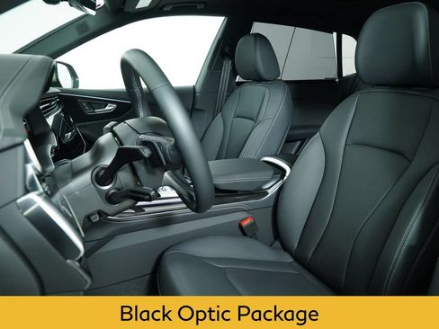 Used 2025 Audi Q8 Premium Plus w/ Premium Plus Package AWD/4WD image 26