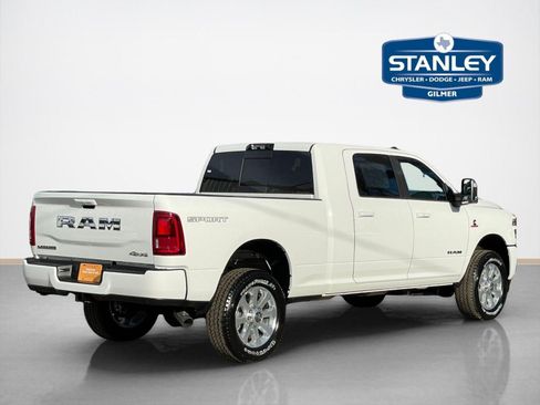 New 2026 RAM 2500 Laramie w/ Sport Appearance Package AWD/4WD image 8
