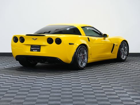 Used 2008 Chevrolet Corvette Z06 w/ Preferred Equipment Group image 6