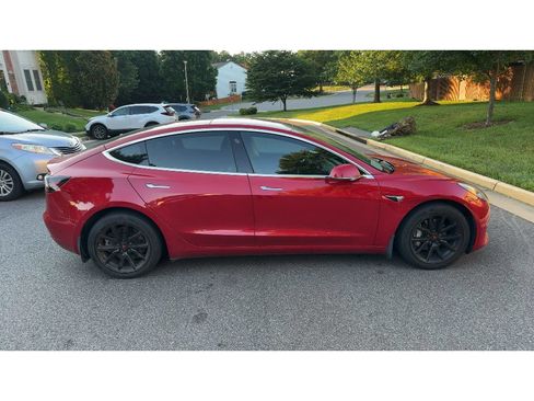 Used 2018 Tesla Model 3 Long Range AWD/4WD image 3