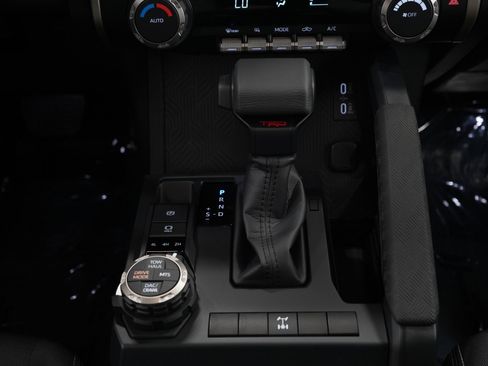 Used 2026 Toyota Tacoma TRD Off-Road AWD/4WD image 22