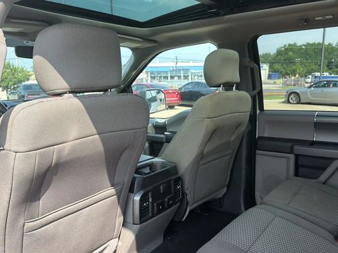 Used 2017 Ford F150 XLT w/ Equipment Group 302A Luxury AWD/4WD image 79