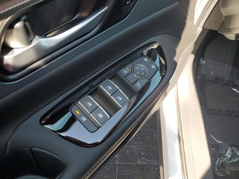 New 2025 Nissan Murano SL AWD/4WD image 30