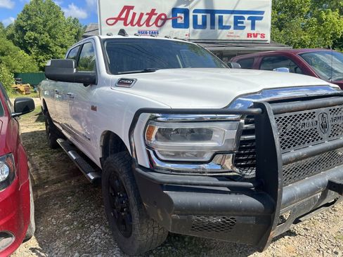 Used 2019 RAM 2500 Big Horn w/ Towing Technology Group image 2