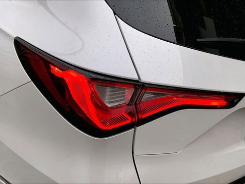 Used 2023 Acura MDX SH-AWD w/ Technology Package image 28