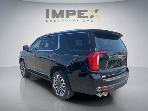 Used 2023 GMC Yukon Denali Ultimate AWD/4WD image 3