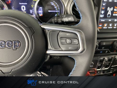 Used 2023 Jeep Wrangler Unlimited Rubicon 4xe AWD/4WD image 24