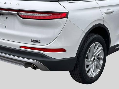 Used 2023 Lincoln Corsair AWD image 10